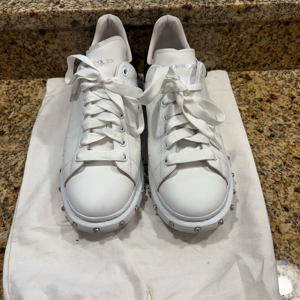 Alexander McQueen Oversized Sneakers White Leather Studs Size 45 US 12 - Picture 2 of 14